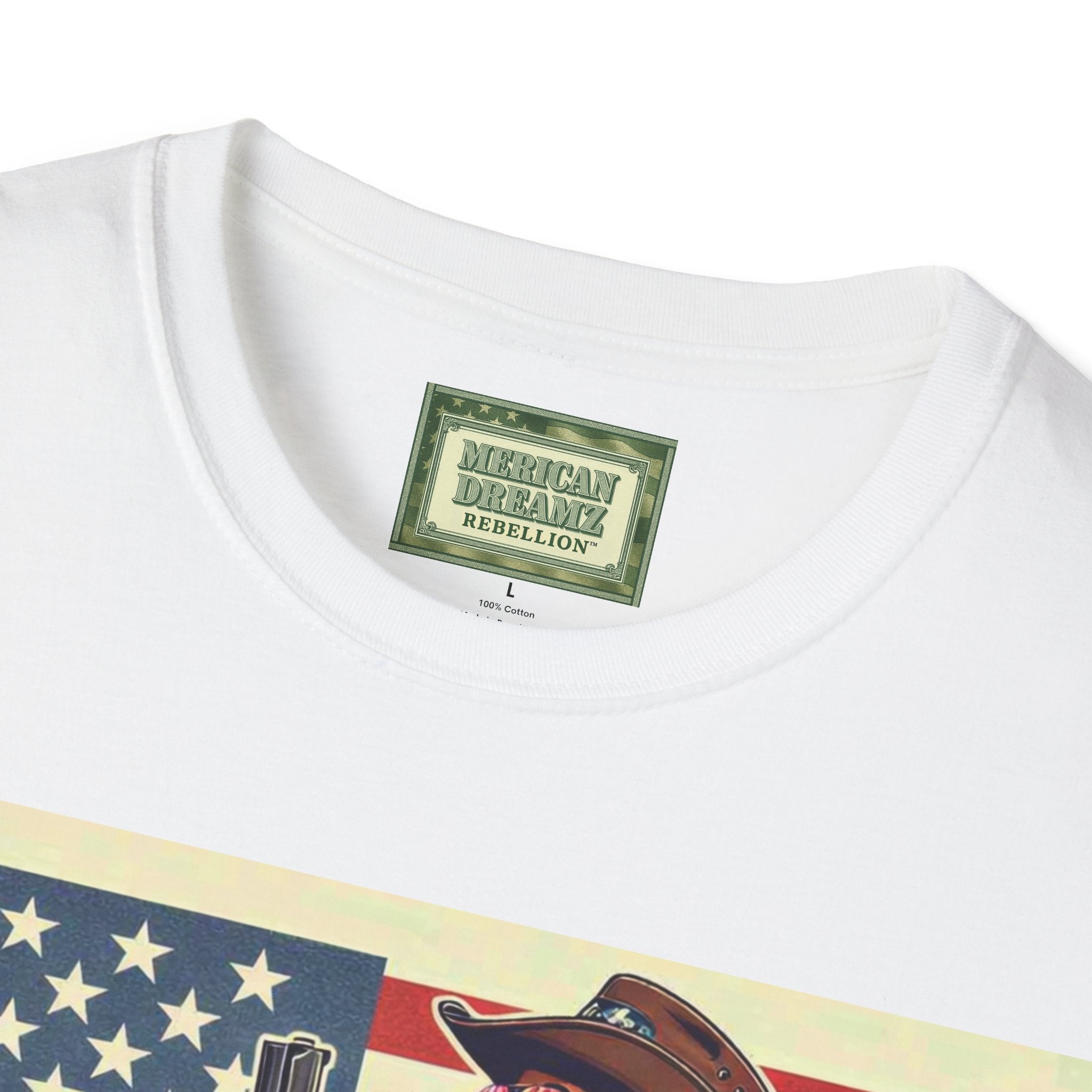 Pin-Up Americana T-Shirt — Retro Floral Gun Cowgirl Vintage Style (US Only)