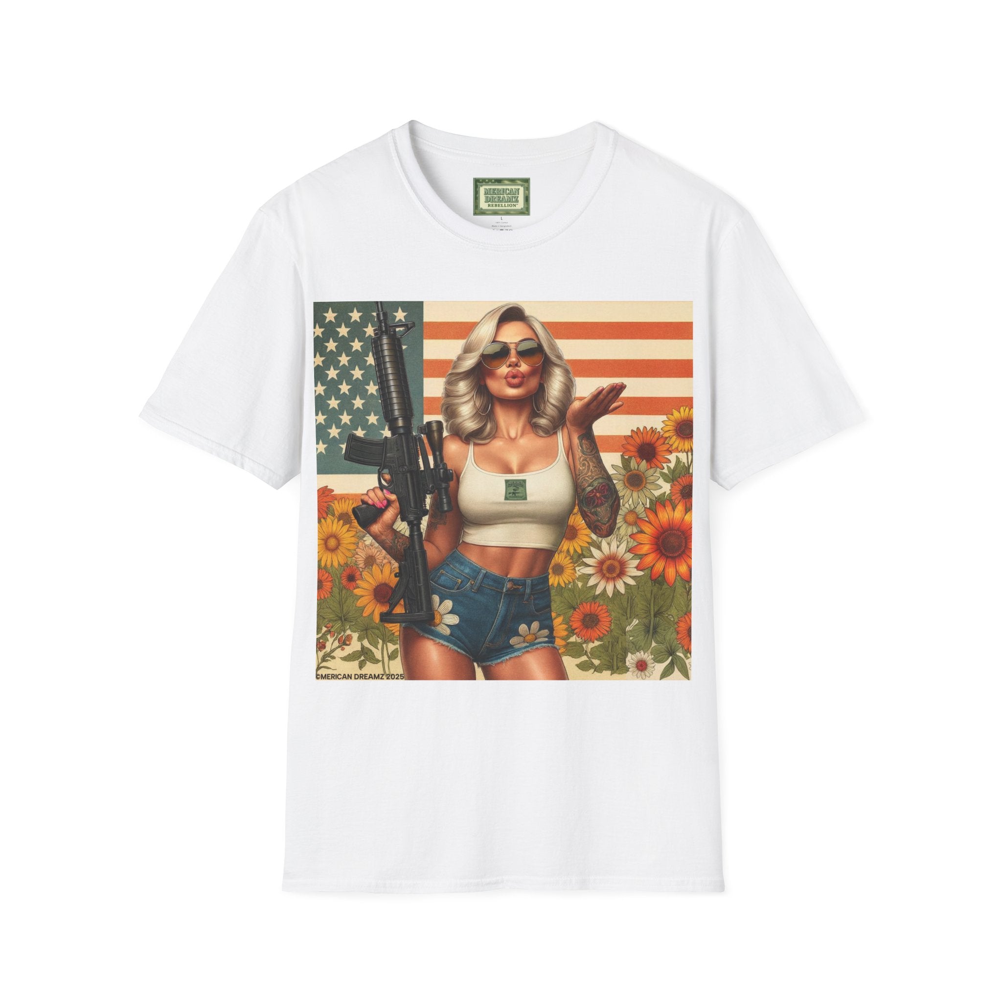 Pin-Up Americana T-Shirt — Retro Floral Gun Cowgirl Vintage Style (US Only)