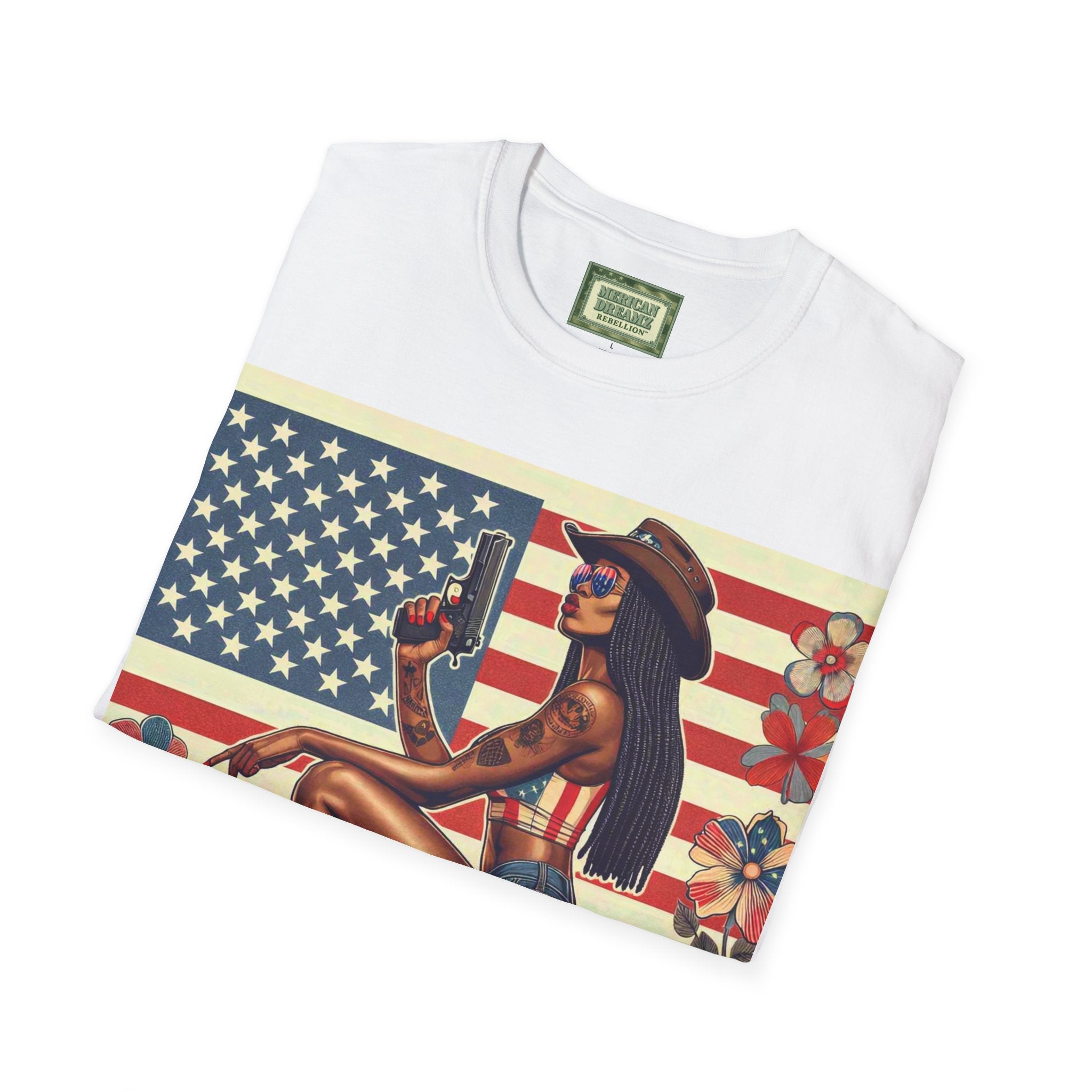Pin-Up Americana T-Shirt — Retro Floral Gun Cowgirl Vintage Style (US Only)