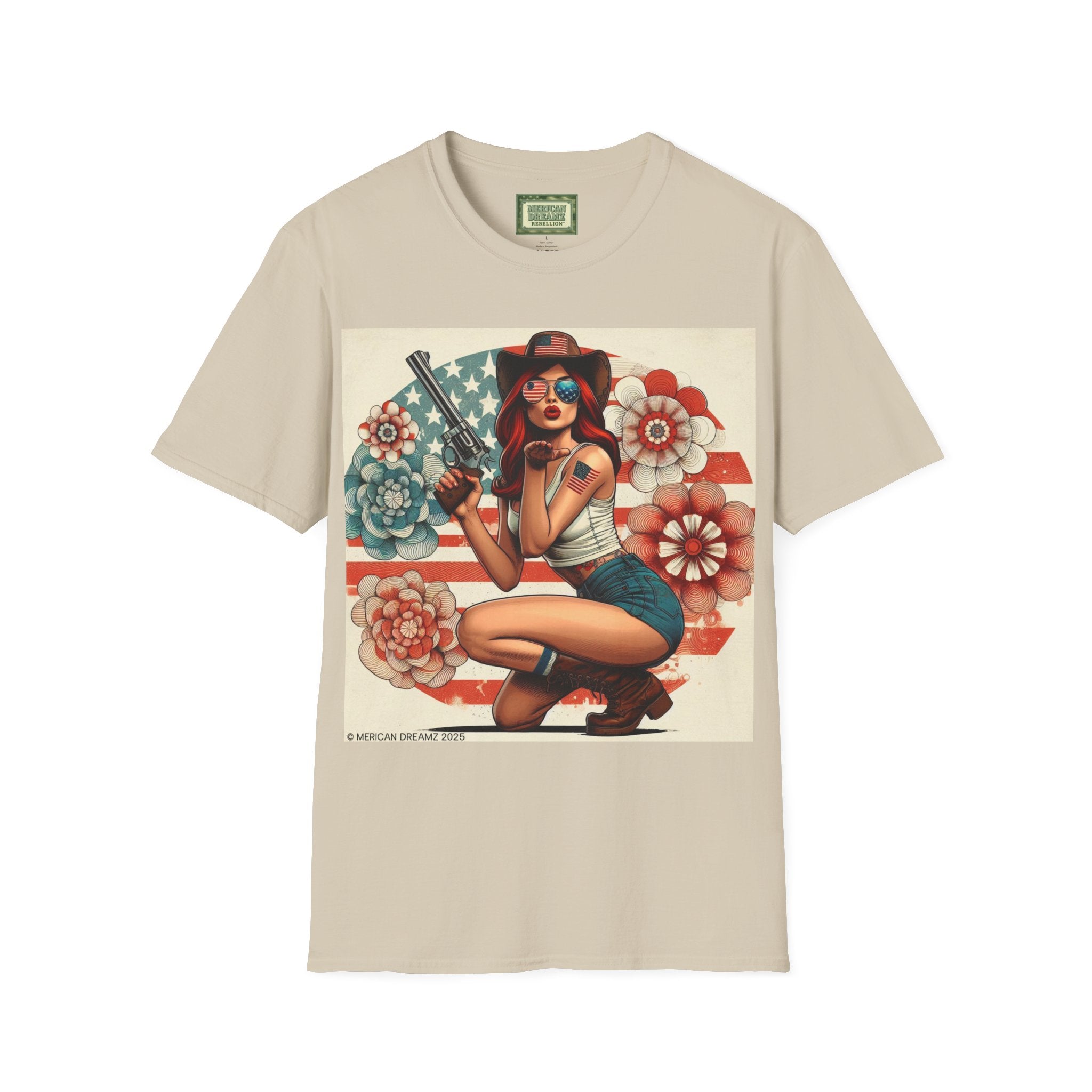 Pin-Up Americana T-Shirt — Retro Floral Gun Cowgirl Vintage Style (US Only)