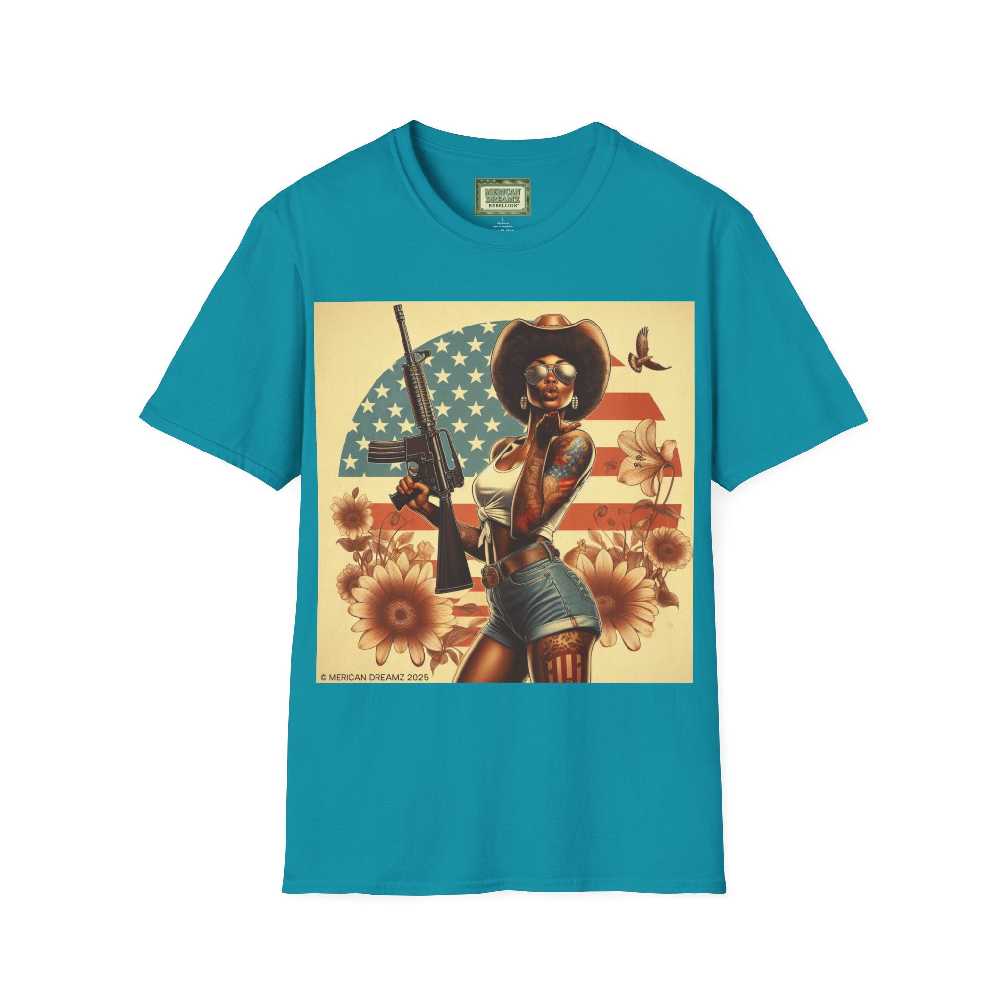 Pin-Up Americana T-Shirt — Retro Floral Gun Cowgirl Vintage Style (US Only)