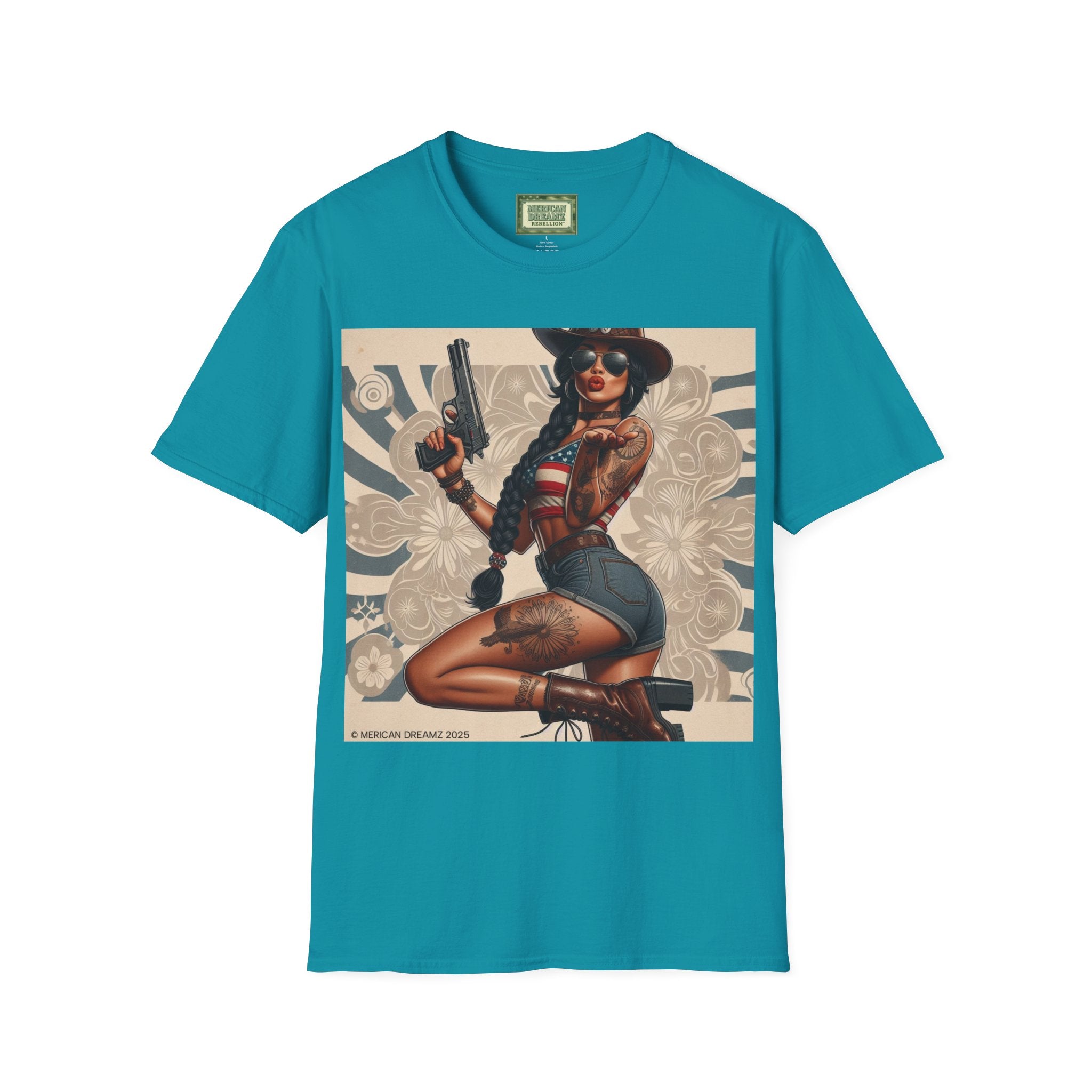 Pin-Up Americana T-Shirt — Retro Floral Gun Cowgirl Vintage Style (US Only)