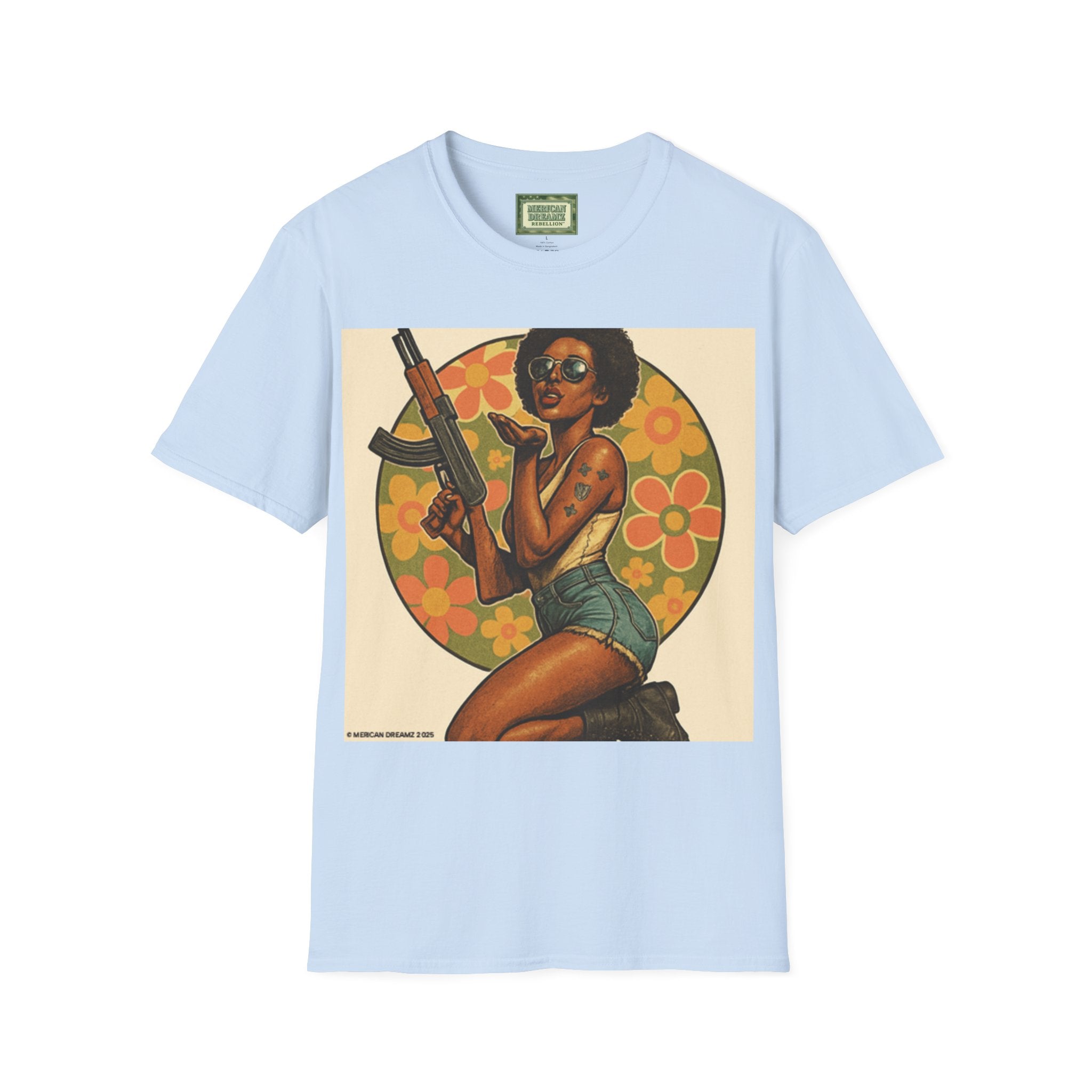 Pin-Up Americana T-Shirt — Retro Floral Gun Cowgirl Vintage Style (US Only)